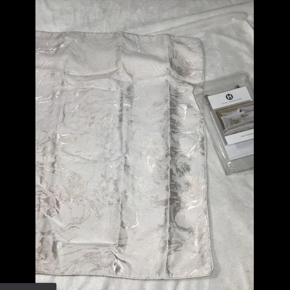 NIB Hotel‎ Collection Marble European Pillow Sham
